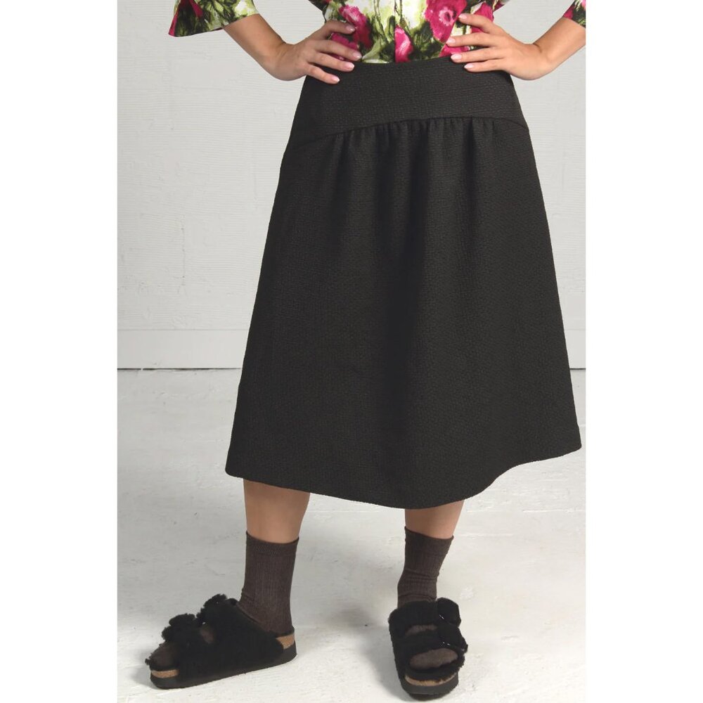 Comrags Black Textured A-LIne Skirt, size XS
